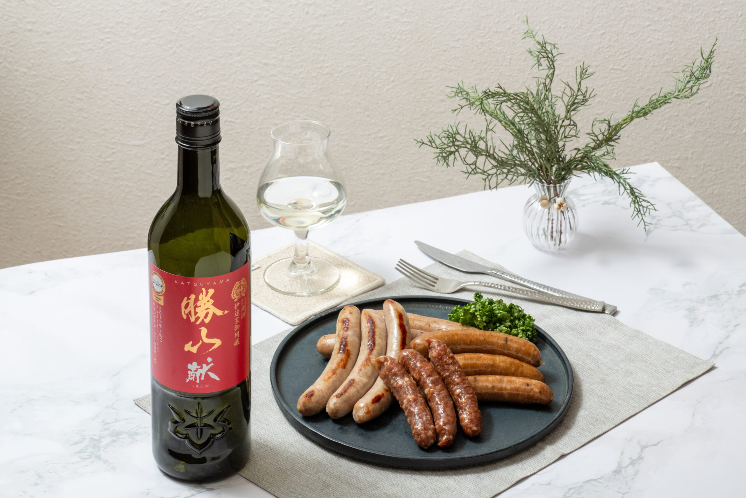 お知らせ】FOR365 by 仙台勝山館「ソーセージと日本酒セット」販売開始